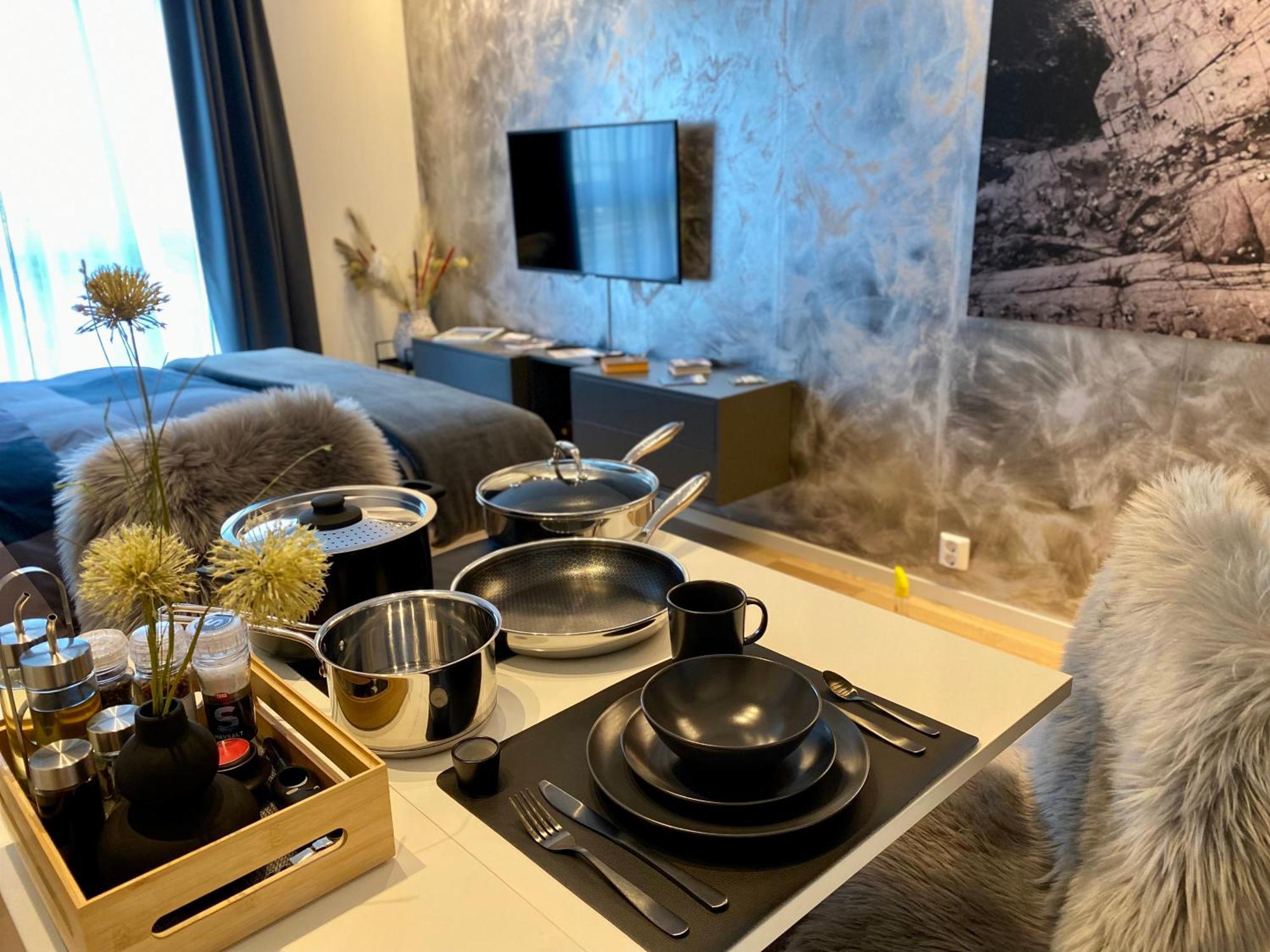 Experience A Cozy Getaway Near Pulpit Rock-a Unit Apartment